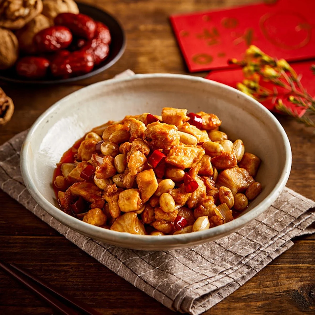 kung pao chicken with peanuts 宫保鸡丁含花生